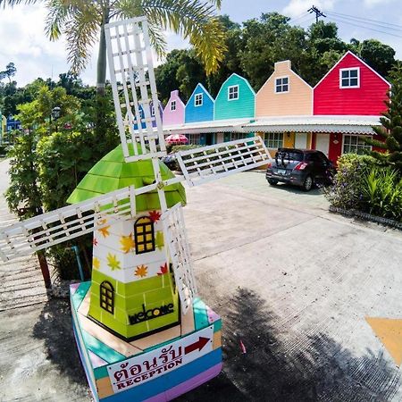Holland Resort Phuket Eksteriør bilde