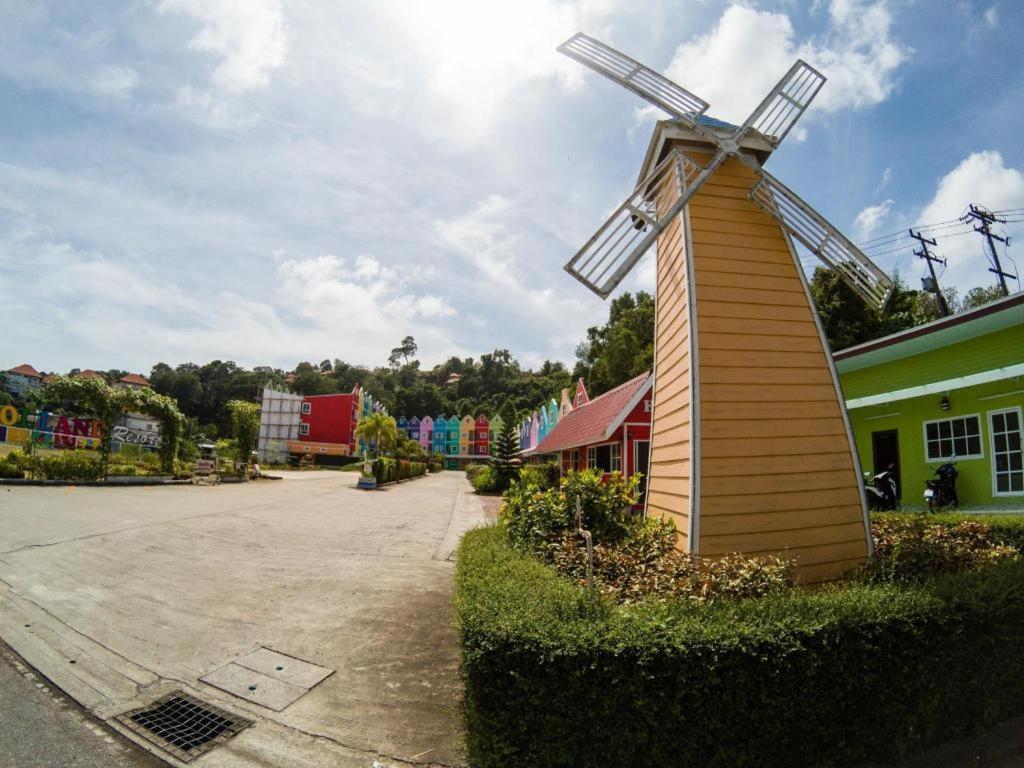 Holland Resort Phuket Eksteriør bilde
