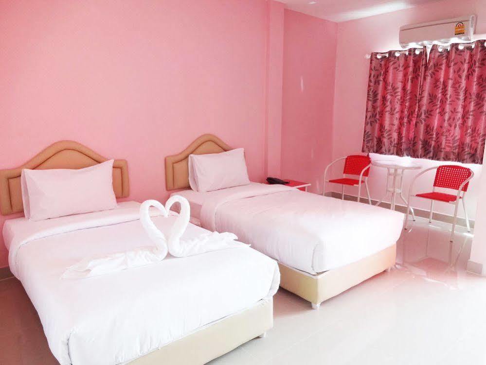 Holland Resort Phuket Eksteriør bilde