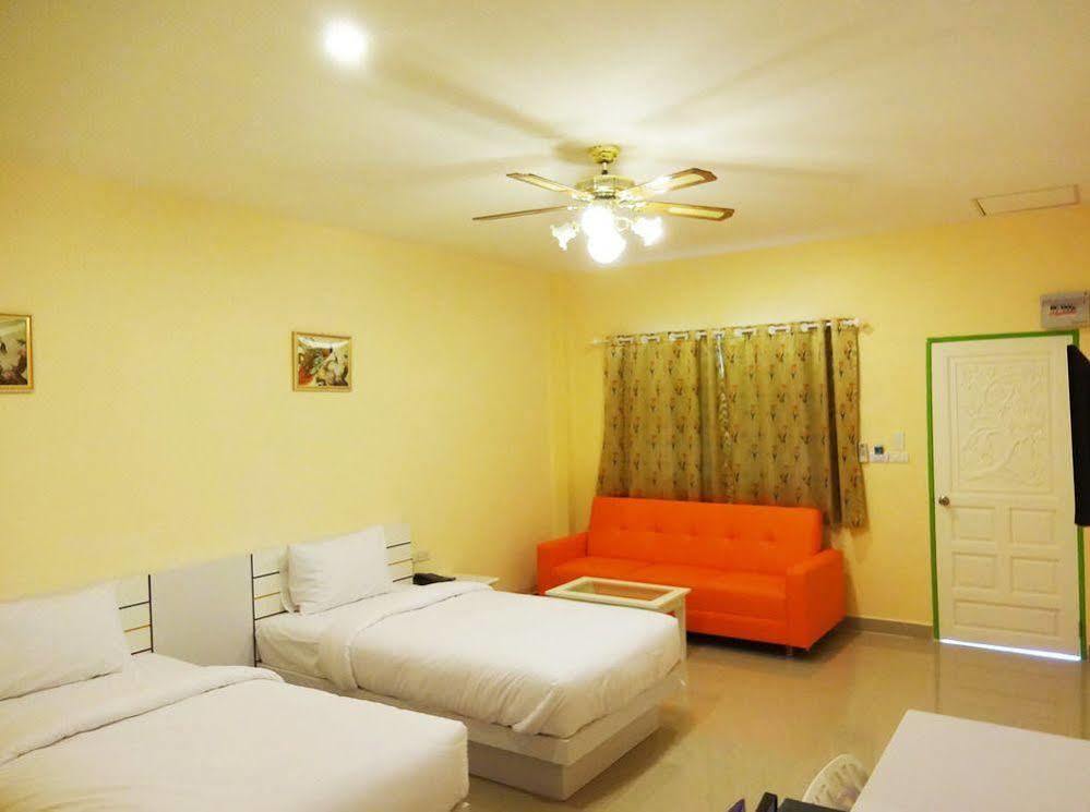 Holland Resort Phuket Eksteriør bilde